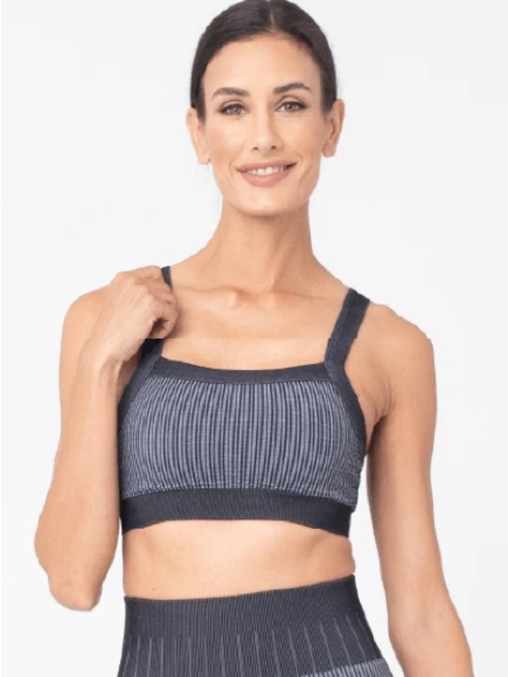NWT Whisper Active Ribbed Bra - Black